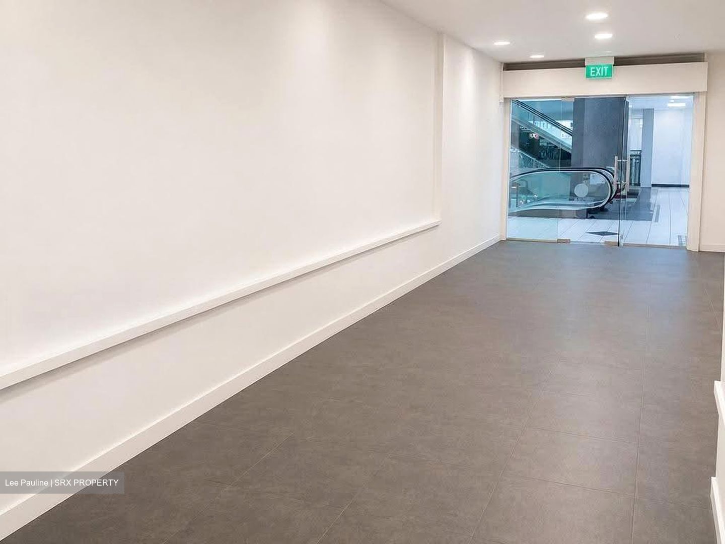 Parklane Shopping Mall (D7), Retail #611771491